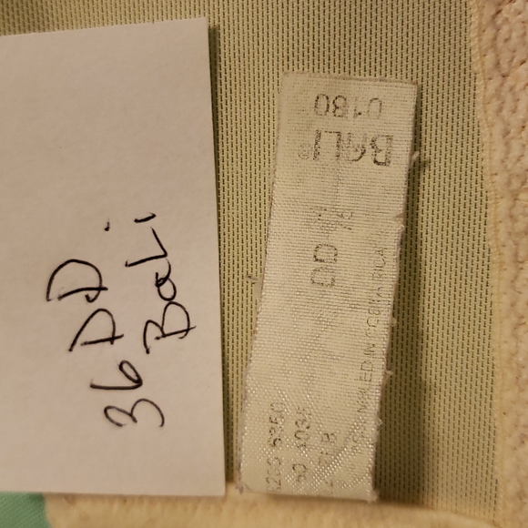 Bali 36DD bra - Picture 3 of 5